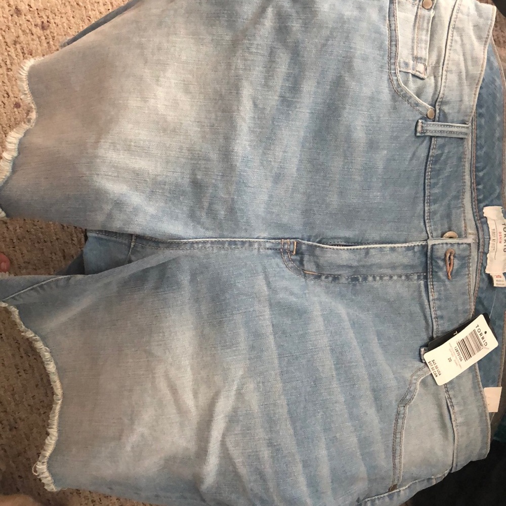 torrid short